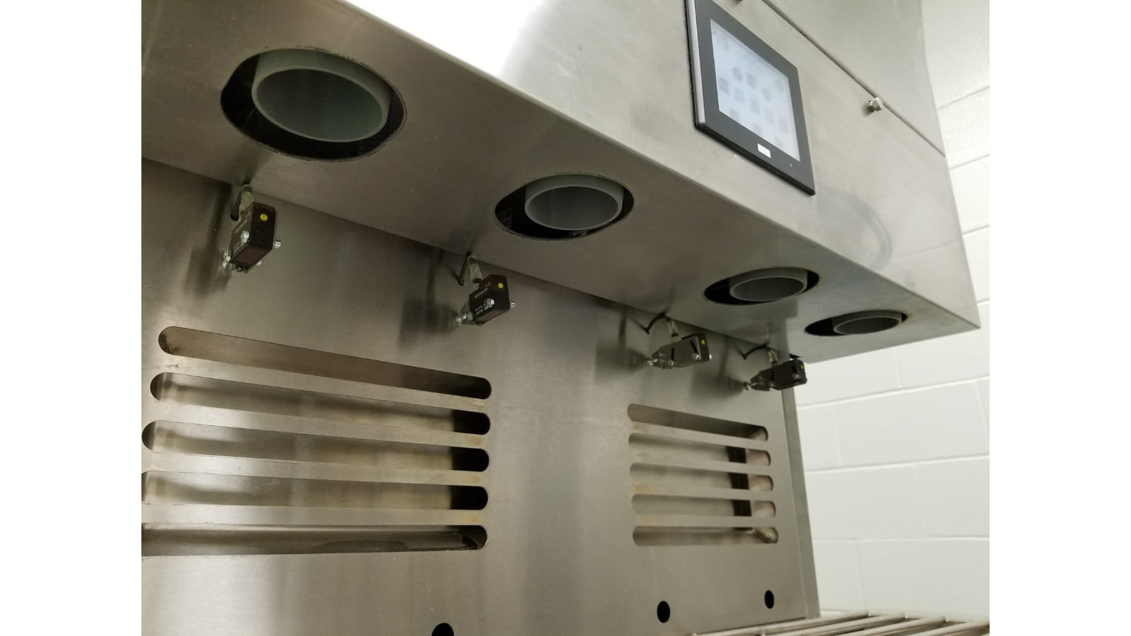 504 Four Chute Bedding Dispenser - Photo 5