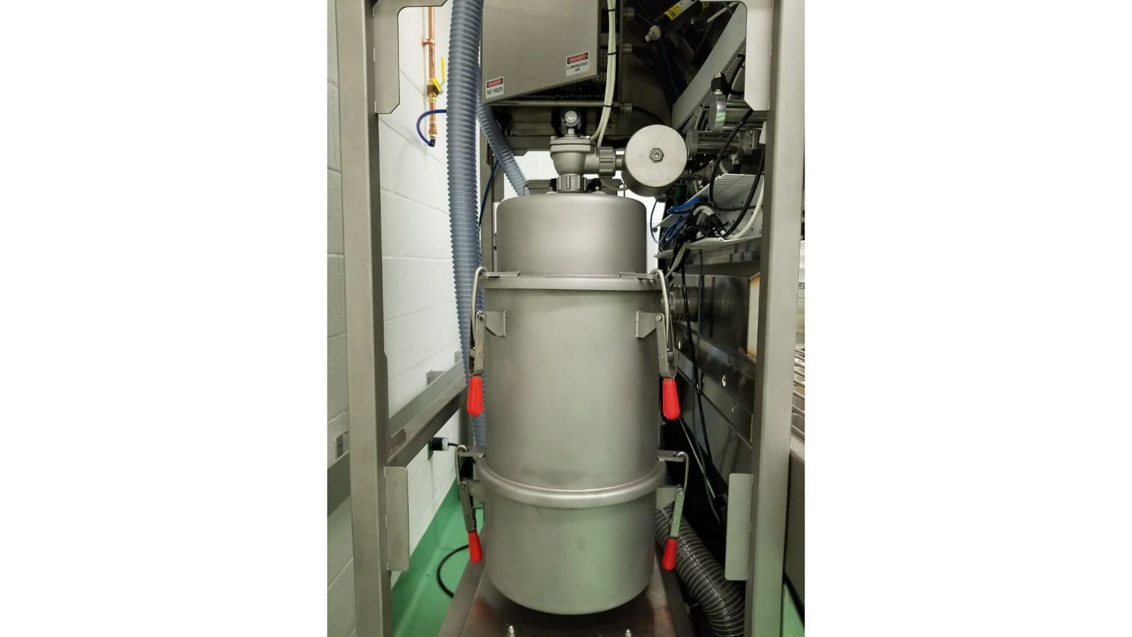 504 Four Chute Bedding Dispenser - Photo 7